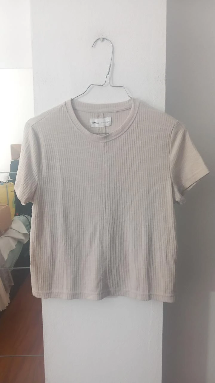 T-shirt côtelé beige Lefties - Taille S | T-shirt curta canelada bege